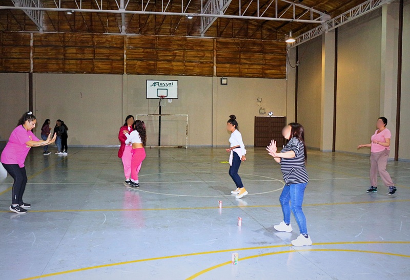 Defensor&iacute;a realiz&oacute; actividad recreativa y de derechos con internas de la c&aacute;rcel de Valdivia