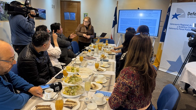 Se conversaron, adem&aacute;s, otros temas relacionados con la defensa penal y el ejercicio de los derechos de personas imputadas.