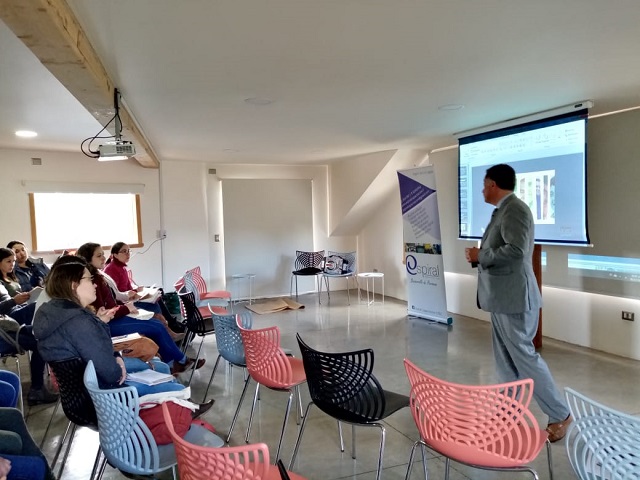 Luis Mora, defensor local jefe de Castro, explic&oacute; las caracter&iacute;sticas del "Proyecto Inocentes".