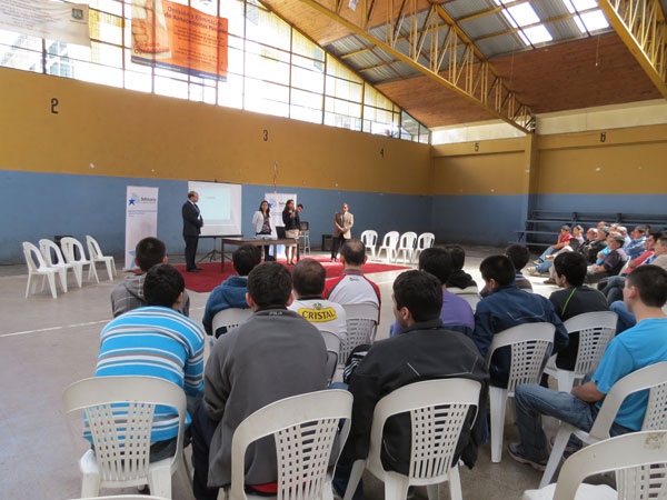 La charla en el CCP de Temuco se realiz&oacute; en el gimnasio del recinto.