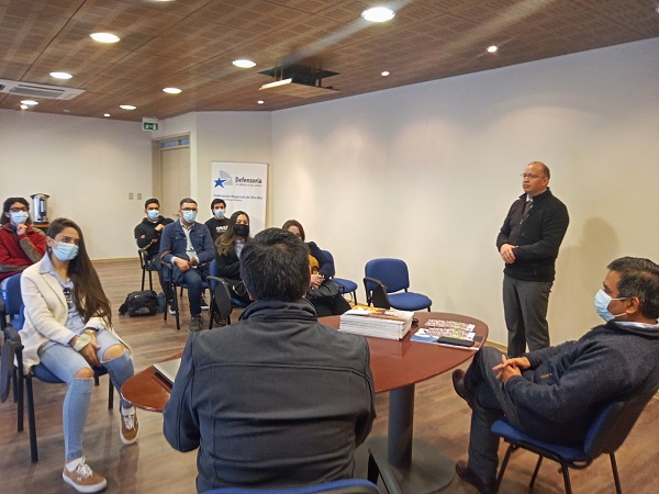 Una alta interacci&oacute;n logr&oacute; el encuentro entre defensores p&uacute;blicos y estudiantes de derecho de la UdeC.