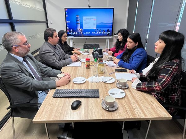 Defensoría de La Araucanía y Servicio de Reinserción Social Juvenil refuerzan coordinación para enfrentar los desafíos de la reforma