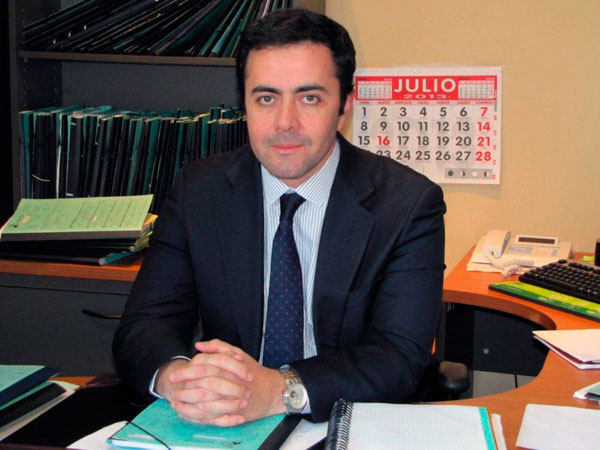 Alex Segura Astudillo es el nuevo defensor local de Cochrane, en la Regi&oacute;n de Ays&eacute;n.