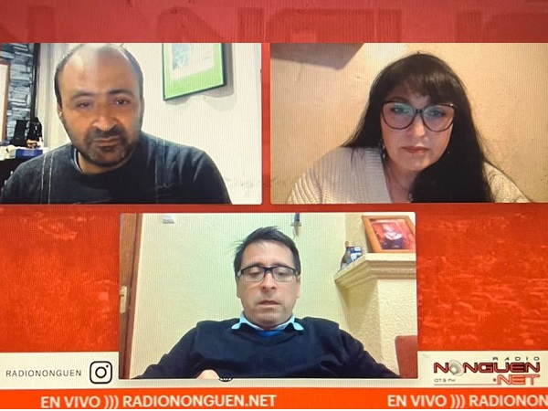 El defensor p&uacute;blico Felipe Mart&iacute;nez durante el encuentro virtual con los vecinos a trav&eacute;s de radio "Nongu&eacute;n".