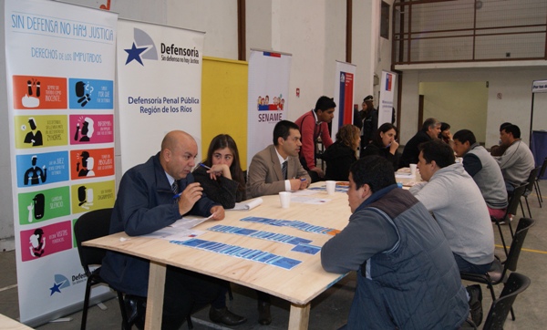 Los internos tramitaron sus c&eacute;dulas de identidad en el Servicio de Registro Civil e identificaci&oacute;n.