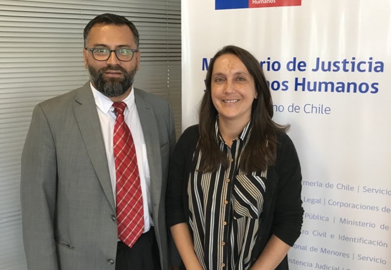 El Defensor Regional de Antofagasta, Ignacio Barrientos Pardo, visit&oacute; a la seremi de Justicia y Derechos Humanos; Paula Garc&iacute;a.