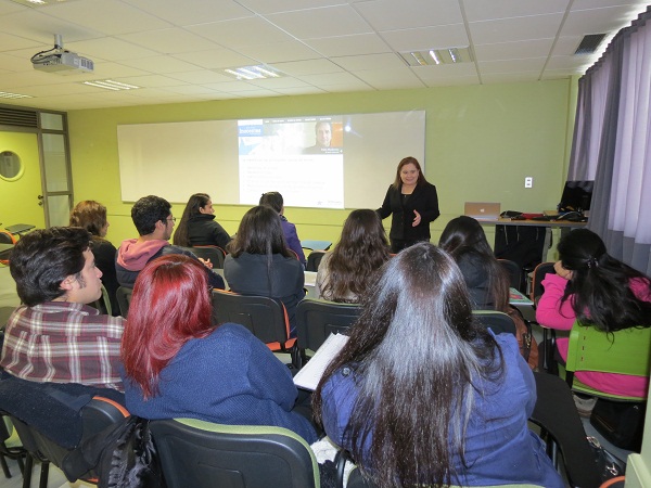 Alumnos de Derecho de la Universidad Aut&Atilde;&sup3;noma, sede Talca, conocieron el Proyecto Inocente de la Defensor&Atilde;&shy;a Penal.