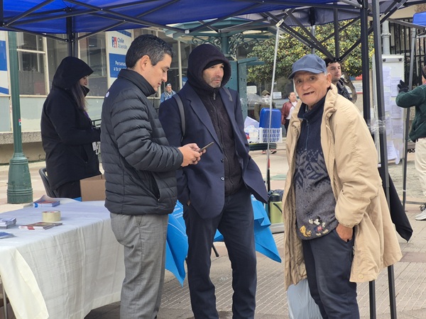 A trav&eacute;s del tel&eacute;fono, los abogados de la Defensor&iacute;a ingresaron al sistema inform&aacute;tico para obtener informaci&oacute;n de los requirentes.