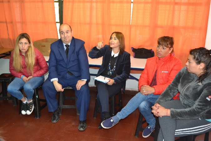 Diecis&eacute;is mujeres imputadas participaron en el di&aacute;logo con la Defensora Regional y el defensor local jefe de Ovalle