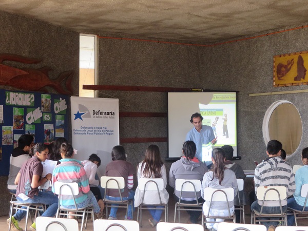 Pr&oacute;ximamente habr&aacute; otro encuentro con alumnos de ense&ntilde;anza media.