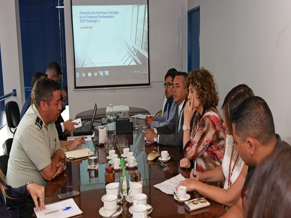 Los equipos de las Defensor&iacute;as Metropolitanas conocieron protocolo par acoger a v&iacute;ctimas de abusos intrapenitenciarios.