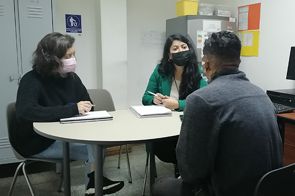 La dupla penitenciaria atendi&oacute; las consultas de m&aacute;s de una decena de internos del CDP de Collipulli.