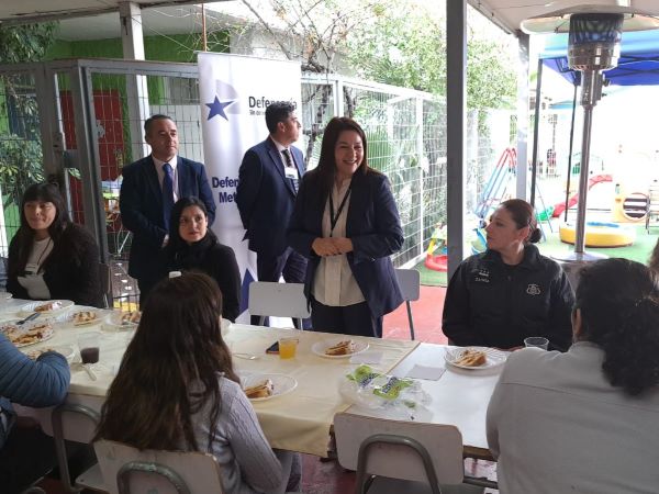 La Defensora Regional Loreto Flores encabez&oacute; la actividad en el penal femenino de San Miguel.