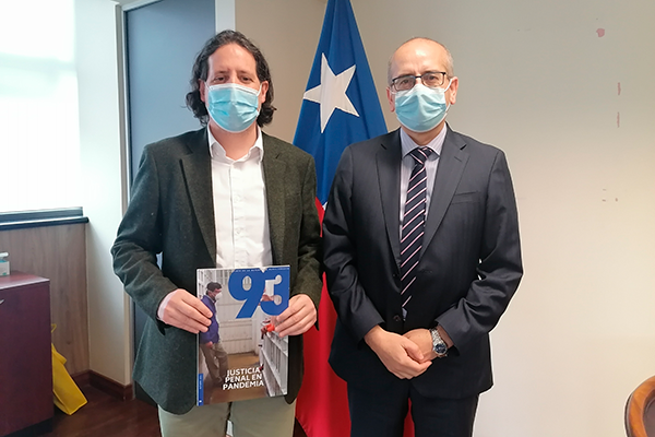 El reci&eacute;n asumido Delegado Presidencial Regional, Ra&uacute;l Allard, recibi&oacute; el saludo protocolar del Defensor Regional, Renato Gonz&aacute;lez. 