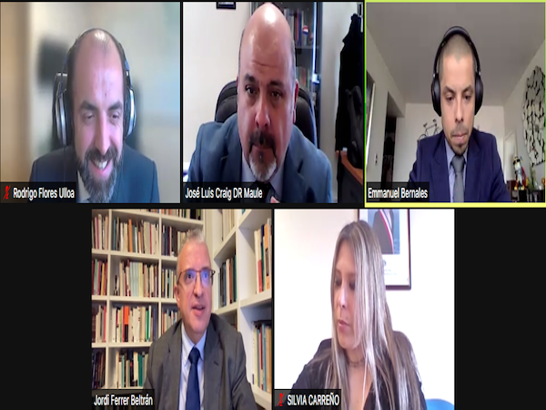 La transmisi&oacute;n en l&iacute;nea del seminario permiti&oacute; contar con m&aacute;s de cien asistentes.
