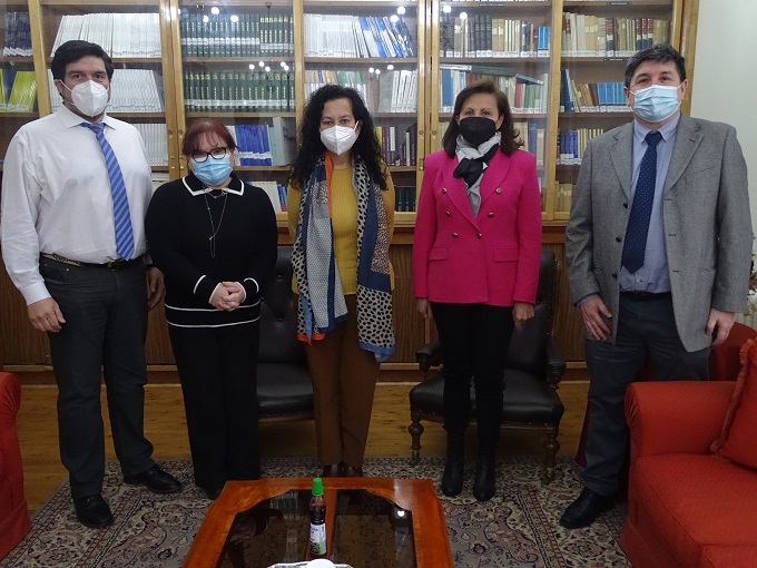 Defensor Ram&oacute;n Borquez, Jer Ver&oacute;nica Reyes, Mnistra Caroline Turner, Defensora Regional Gustava Aguilar y administrador de la ICA, Alberto Guzm&aacute;n