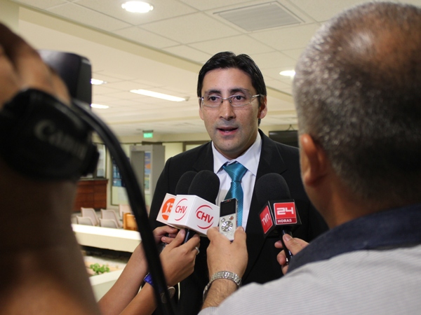 El defensor penal p&uacute;blico Gonzalo Valenzuela logr&oacute; la absoluci&oacute;n de dos arique&ntilde;os imputados como autores de un homicidio frustrado.