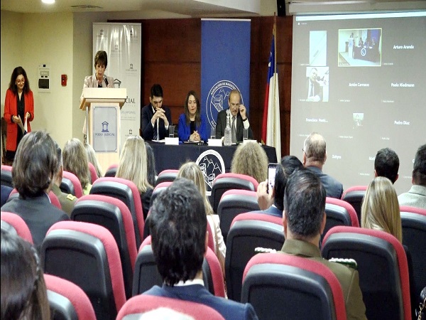 La reforma procesal penal comenz&oacute; a regir el 16 de diciembre de 2003 en la regi&oacute;n de Valpara&iacute;so.