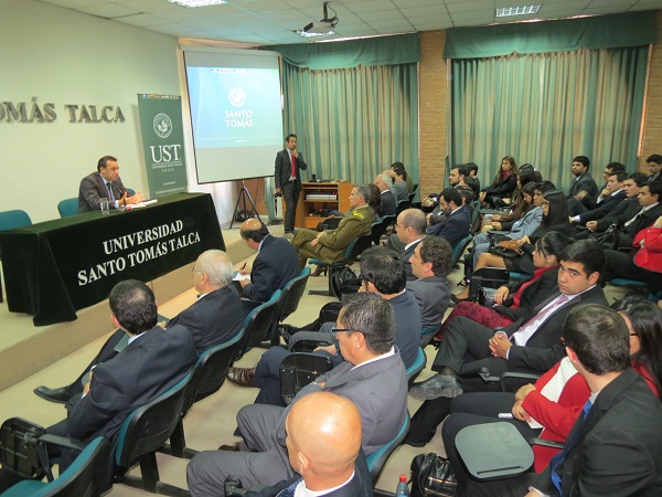El Defensor Nacional (s) Carlos Mora inaugur&oacute; el a&ntilde;o acad&eacute;mico en la Escuela de Derecho de la Universidad Santo Tom&aacute;s, Talca.