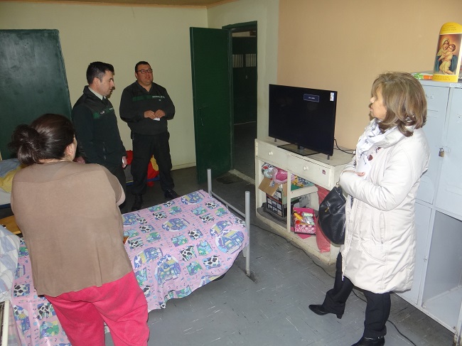  La Defensora Regional dialog&oacute; con la &uacute;nica mujer que cumple condena en la c&aacute;rcel de Puerto Natales.