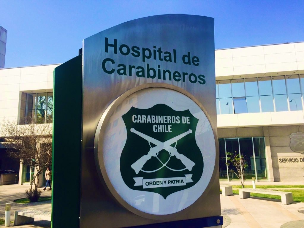 El uniformado permanece internado en el hospital institucional. (fuente:tw carabineros)