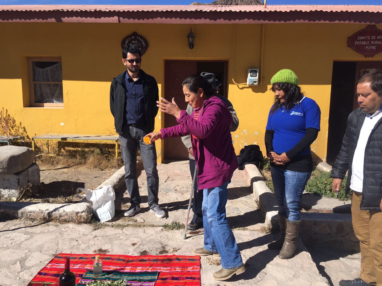 Delia Condori, consejera nacional Aymara de Putre, realiz&oacute; una pawa  junto al equipo de defensa pena aymara e ind&iacute;gena.