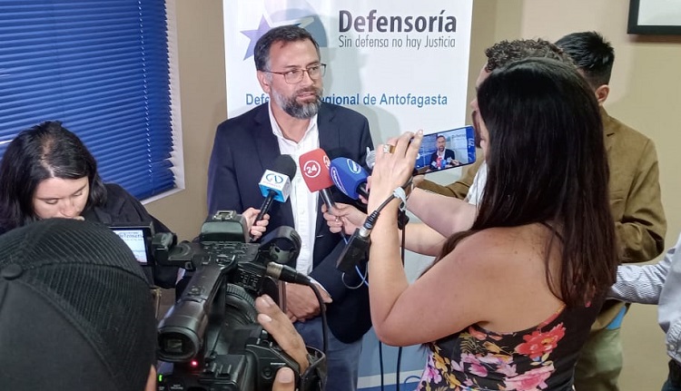 Los periodistas conocieron las estad&iacute;sticas de atenci&oacute;n y los desaf&iacute;os 2023 de la Defensor&iacute;a Regional de Antofagasta.