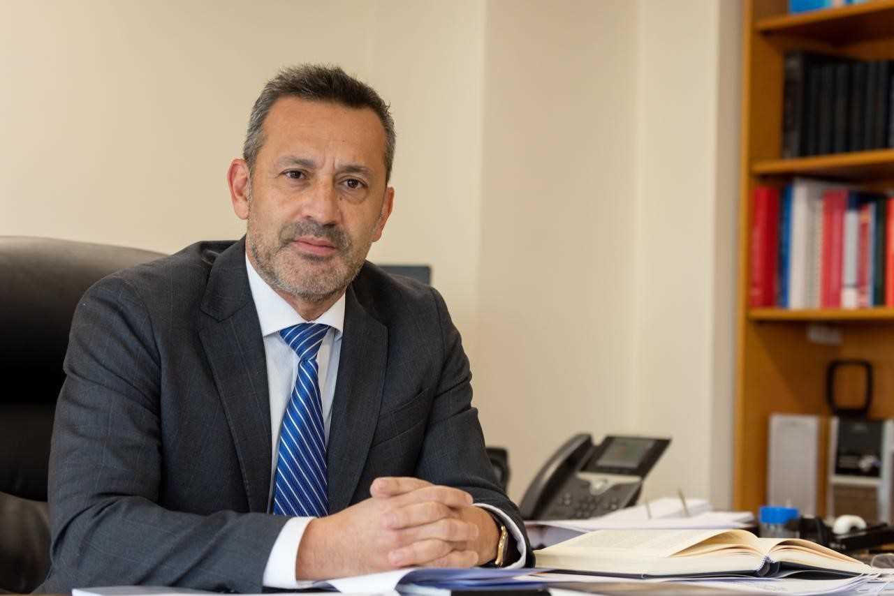 El Defensor Nacional, Carlos Mora Jano.