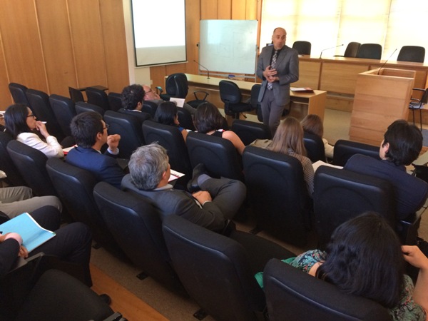 Tras un proceso de licitaci&oacute;n, se realizaron adem&aacute;s dos talleres exclusivos para los defensores p&uacute;blicos de Los R&iacute;os.