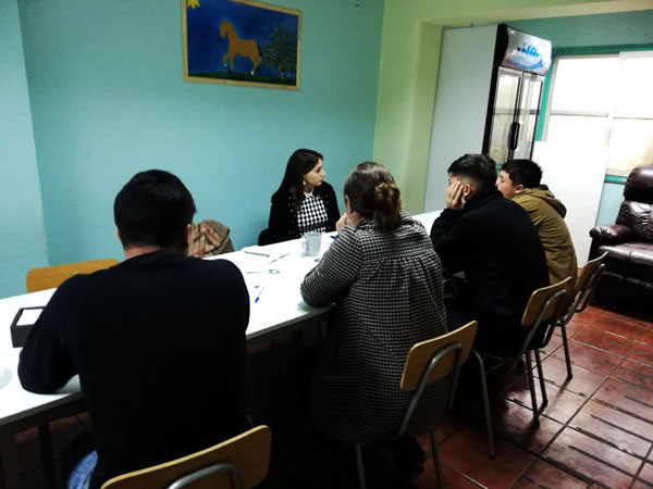 Rebajar los niveles de ansiedad de los menores y explicar con tiempo los alcances de sus causas fiue el objetivo del di&aacute;logo realizado en Graneros.