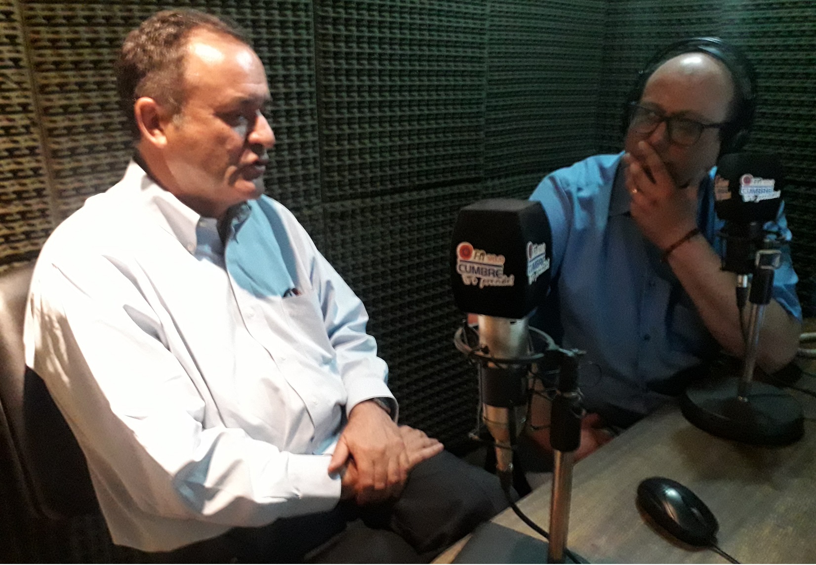 El defensor local jefe de Colina, Carlos Garc&iacute;a, cont&oacute; del trabajo de las defensas especializadas durante la crisis social.