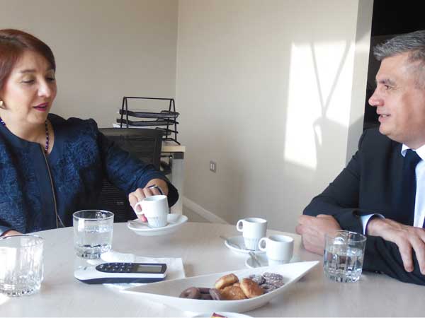 El Defensor Marco Montero en encuentro protocolar con la Fiscal Regional de &Ntilde;uble, Nayalet Mansilla. 
