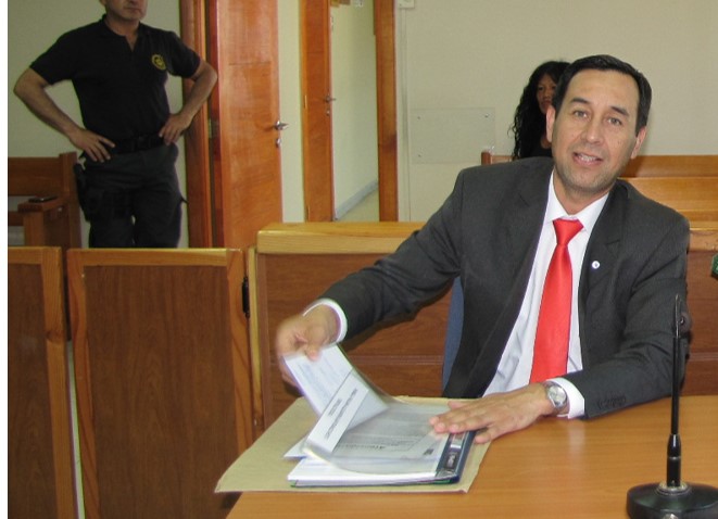 Andr&eacute;s Pi&ntilde;eiro Santis, Defensor Regional (S) de Ays&eacute;n. 