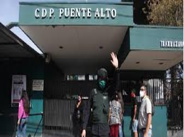 Tribunales solicitaron a Gendarmer&iacute;a informar posibles modificaciones de situaciones de interenos de penales de Talagante y Puente Alto.
