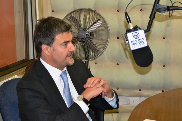 El Defensor Nacional fue entrevistado por radio Biob&iacute;o, diario El Austral y TVN Araucan&iacute;a.
