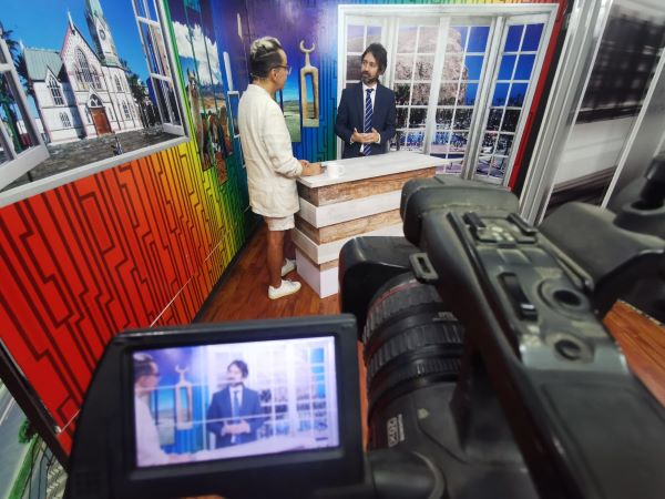 En la TV local, el jefe regional de Estudios de la Defensor&iacute;a explic&oacute; la defensa de los derechos culturales.