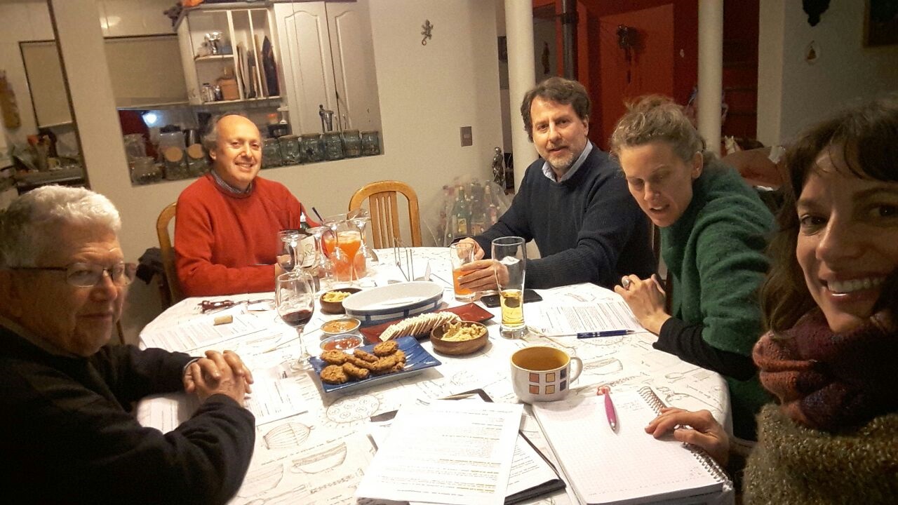 Directivos de la Junta de Vecinos de la Unidad N&deg; 29 de Pe&ntilde;alol&eacute;n escucharon atentamente la exposici&oacute;n sobre el "Proyecto Inocentes".