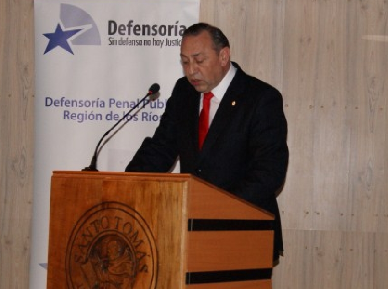 A la ceremonia asistieron autoridades locales, fiscales de Valdivia y equipos t&eacute;cnicos de isntituciones vinculadas