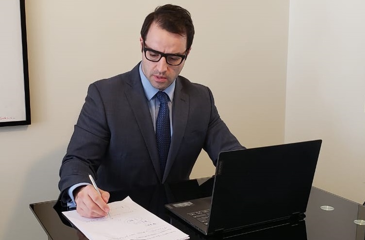 El defensor p&uacute;blico Nelson Salas acredit&oacute; con ADN negativo la inocencia de adulto mayor imputado err&oacute;neamente de violar a una anciana.