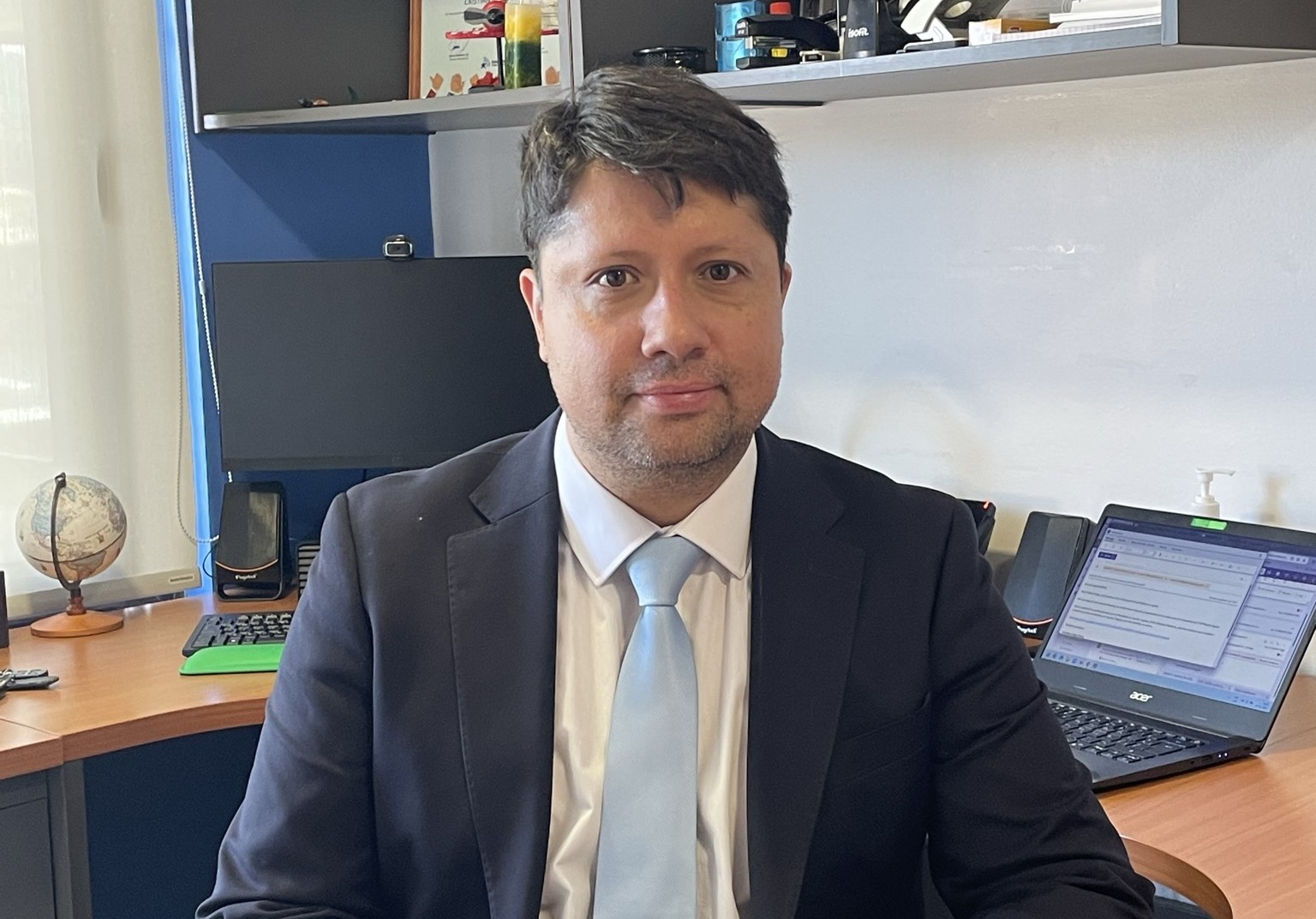 Cristian Cajas Silva, jefe de la Unidad de Estudios de la Defensor&iacute;a Regional de Ays&eacute;n.