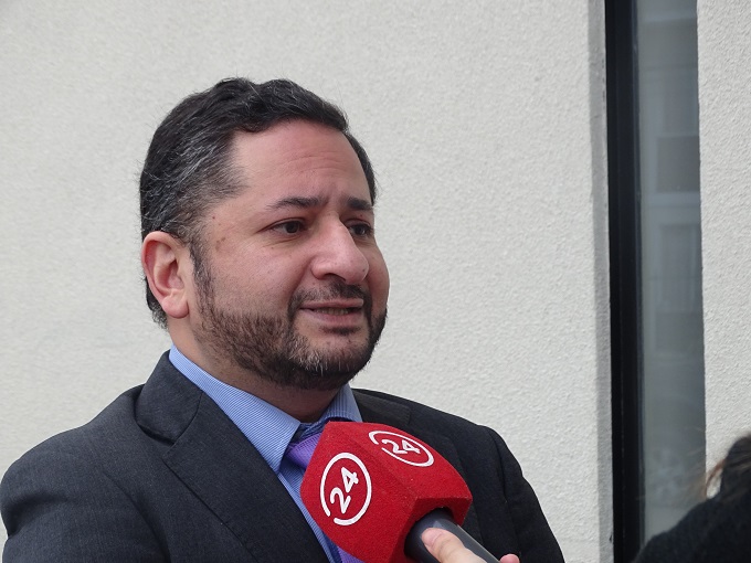 C&eacute;sar Chand&iacute;a, defensor p&uacute;blico de Puerto Williams.