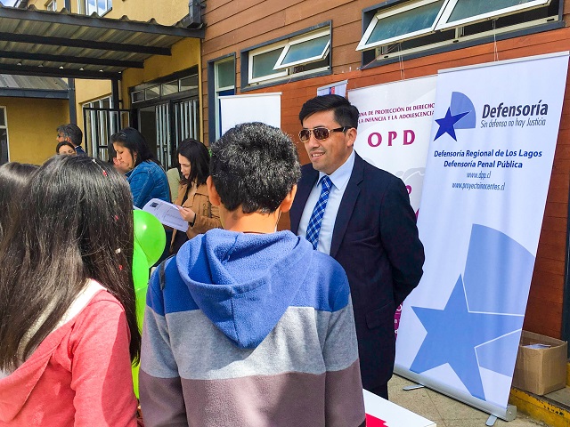 En el m&oacute;dulo de atenci&oacute;n de la DPP muchos asistentes pudieron resolver sus dudas.