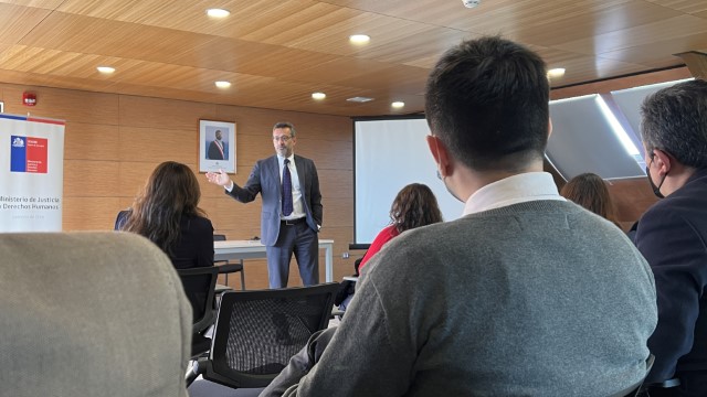 El Defensor Nacional convers&oacute; con los equipos de defensa en la regi&oacute;n