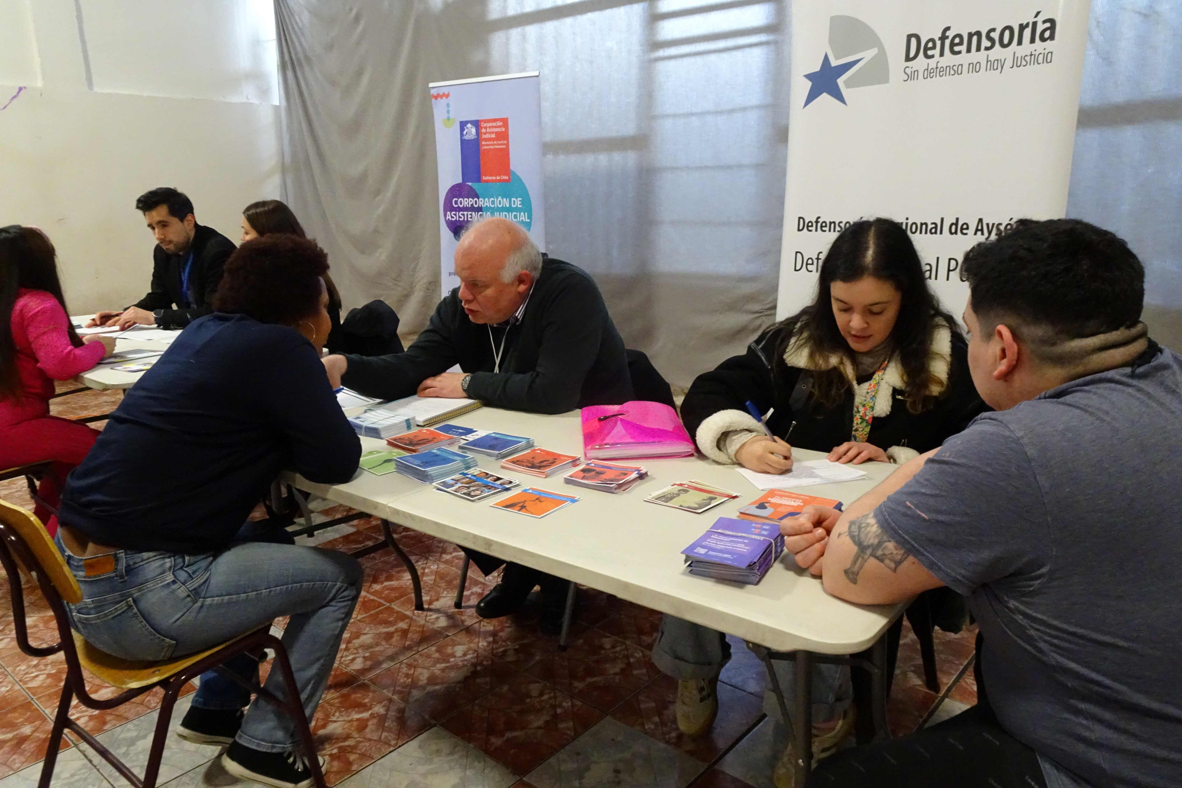 Por turnos, las personas privadas de libertad atendieron sus requerimientos sobre la defensa penal.