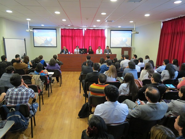 Varios defensores p&uacute;blicos participaron como expositores en el seminario sobre derecho procesal realizado en Talca.