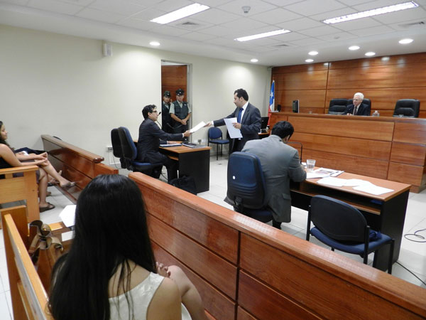 El tribunal no s&oacute;lo rechaz&oacute; las pretensiones del denunciante, sino que lo conden&oacute; a pagar la mitad de las costas.