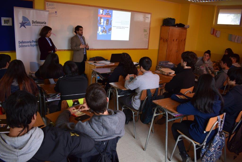 Estudiantes de Segundo A&ntilde;o Medio participaron de la charla sobre Ley 20.084