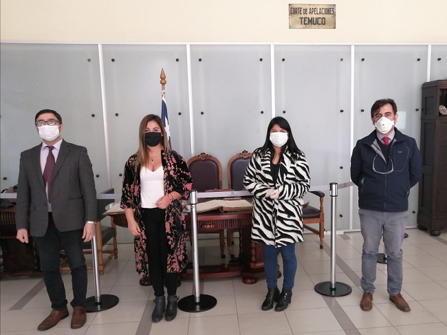 Defensores y defensoras penitenciarios trabajan desde la Corte de Apelaciones para reunir antecedentes y presentarlos a la comisi&oacute;n.