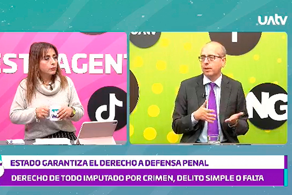 Natalia Far&iacute;as, periodista del Mantinal Nuestra Gente de UATV fue la encargada de entrevistar al Defensor Regional de La Araucan&iacute;a.