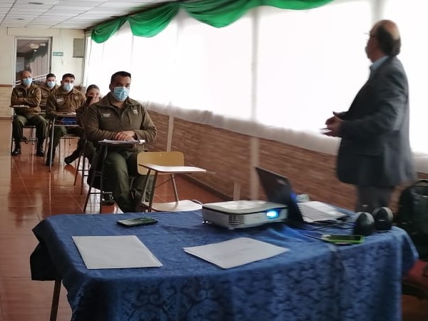 Los defensores son requeridos por Carabineros para conocer la visi&oacute;n institucional, frente al proceso penal